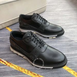 Giày thể thao nam Louis Vuitton màu đen họa tiết Monogram - Hình ảnh 2
