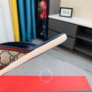 Dép Gucci nam màu xanh đen quai viền đỏ cao cấp - Ảnh 7