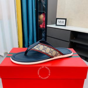 Dép Gucci nam màu xanh đen quai viền đỏ cao cấp - Ảnh 2