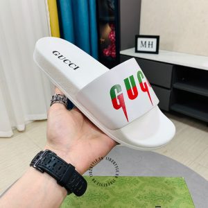 Dép Gucci nam kiểu dáng quai ngang hàng hiệu giá tốt - Hình ảnh 4
