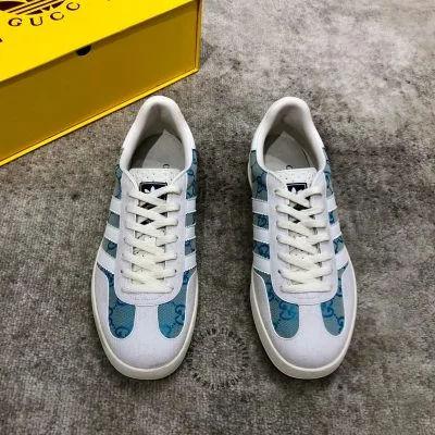 Giá giày Gucci