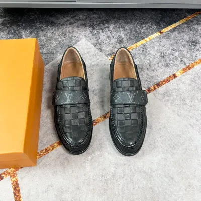 Giày lười nam Louis Vuitton màu đen họa tiết caro cao cấp