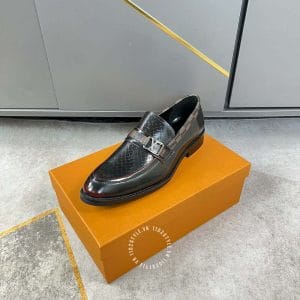 Giày lười nam hàng hiệu Louis Vuitton nâu đỏ logo kim loại - Ảnh 5