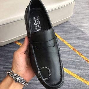 Giày da hàng hiệu nam Salvatore Ferragamo da bò màu đen trơn - Ảnh 4