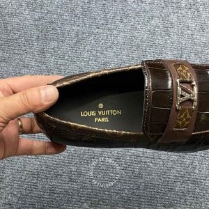 Giày nam cao cấp Louis Vuitton da cá sấu màu nâu logo kim loại - Hình ảnh 7
