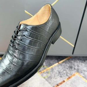 Giày da nam hàng hiệu Louis Vuitton màu đen vân cá sấu - Hình ảnh 7