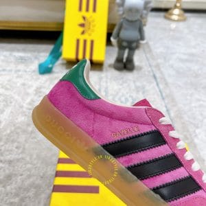 Giày Gucci Sneaker thể thao màu hồng sọc đen cá tính - Hình ảnh 9