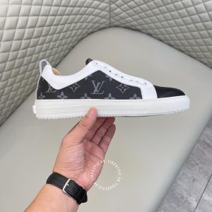 Giày hàng hiệu LV Sneakers phối trắng đen họa tiết Monogram - Ảnh 4