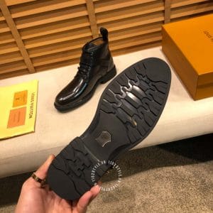 Boot nam Louis Vuitton cổ cao da bóng màu đen khóa cài cao cấp - Hình ảnh 8