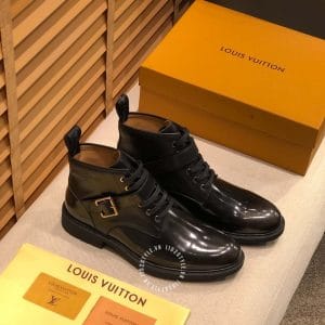 Boot nam Louis Vuitton cổ cao da bóng màu đen khóa cài cao cấp - Hình ảnh 2