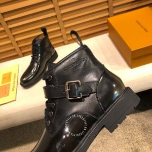 Boot nam Louis Vuitton cổ cao da bóng màu đen khóa cài cao cấp - Hình ảnh 6