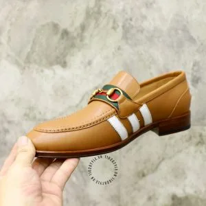 Giày Gucci nam màu vàng da bò họa tiết sọc trắng logo kim loại - Ảnh 6