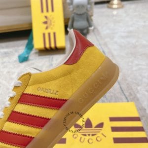 Giày Gucci Sneaker thể thao nam da lộn màu vàng sọc đỏ - Hình ảnh 8
