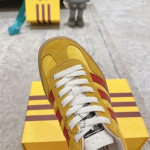 Giày Gucci Sneaker thể thao nam da lộn màu vàng sọc đỏ - Hình ảnh 7