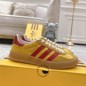 Giày Gucci Sneaker thể thao nam da lộn màu vàng sọc đỏ - Hình ảnh 2