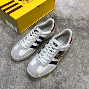 Giày nam hàng hiệu Gucci Sneaker phối màu trắng ghi logo hổ vằn - Hình ảnh 4