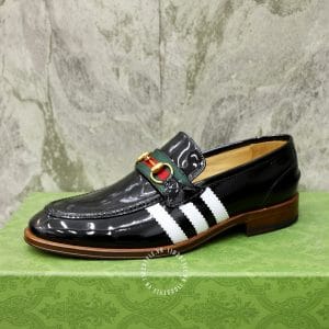 Giày Gucci nam đen bóng sọc trắng logo màu vàng - Ảnh 5