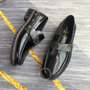 Giày hàng hiệu nam Louis Vuitton loafer màu đen đế cao su dày - Hình ảnh 4