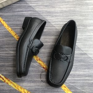 giày hàng hiệu xách tay