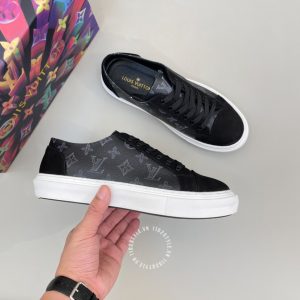 Giày hàng hiệu xách tay LV Sneakers màu đen họa tiết cao cấp - Ảnh 2
