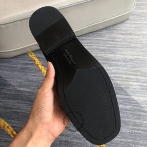 Giày Lười Salvatore Ferragamo nam màu đen logo nổi - Hình ảnh 9