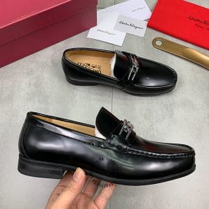 Giày Lười Salvatore Ferragamo màu đen trơn logo bạc - Ảnh 3