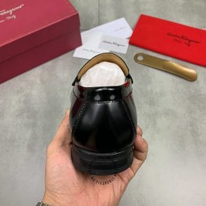 Giày Lười Salvatore Ferragamo màu đen trơn logo bạc - Ảnh 7