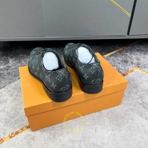 Giày tây Louis Vuitton nam màu đen họa tiết Monogam hàng hiệu - Hình ảnh 3
