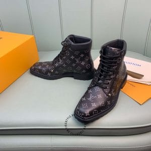 Giày Louis Vuitton cổ cao boot nam màu đen họa tiết monogram - Ảnh 3