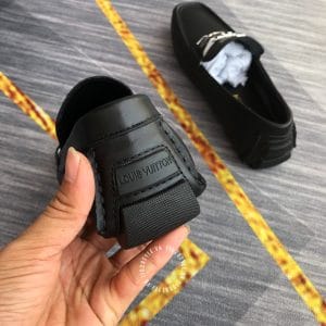 Giày lười Louis Vuitton siêu cấp màu đen logo kim loại nổi bật - Hình ảnh 9