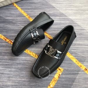 Giày lười Louis Vuitton siêu cấp màu đen logo kim loại nổi bật - Hình ảnh 4