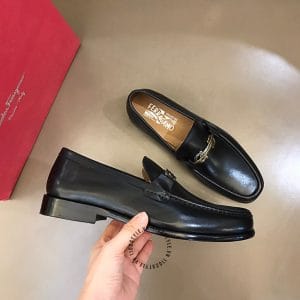 giày lười hàng hiệu