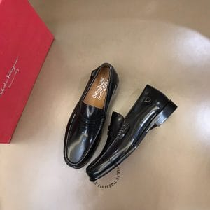 Giày lười hàng hiệu Salvatore Ferragamo màu đen da bóng - Ảnh 2