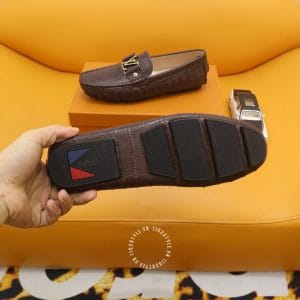 Giày lười Louis Vuitton super fake màu nâu logo vàng sang trọng - Hình ảnh 7