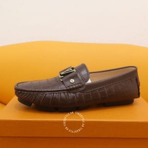 Giày lười Louis Vuitton super fake màu nâu logo vàng sang trọng - Hình ảnh 5