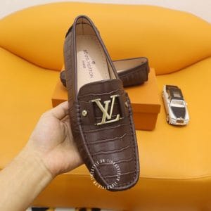 Giày lười Louis Vuitton super fake màu nâu logo vàng sang trọng - Hình ảnh 4