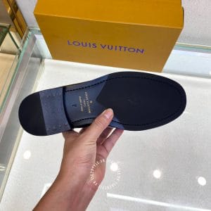 Giày lười Louis Vuitton nam da bò màu đen logo LV giá tốt - Ảnh 8