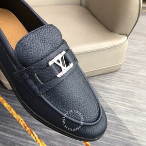 Giày lười Louis Vuitton nam siêu cấp da sần màu xanh than logo LV - Ảnh 6