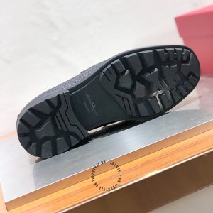 Giày lười nam cao cấp Sanvatore Ferragamo màu đen da sần - Ảnh 8