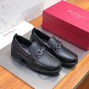 Giày lười nam cao cấp Sanvatore Ferragamo màu đen da sần - Ảnh 2