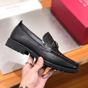 Giày lười nam cao cấp Sanvatore Ferragamo màu đen da sần - Ảnh 5