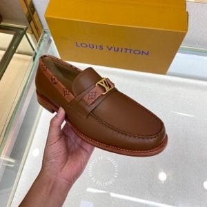 Giày lười nam cao cấp Louis Vuitton màu nâu logo vàng - Ảnh 4