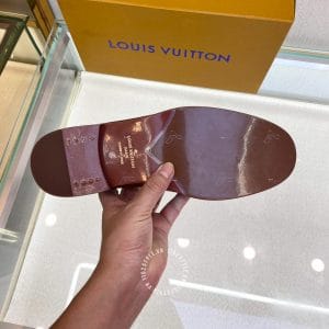 Giày lười nam cao cấp Louis Vuitton màu nâu logo vàng - Ảnh 9