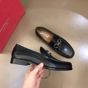 Giày lười nam Sanvatore Ferragamo màu đen hàng hiệu giá tốt - Ảnh 3