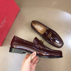 Giày Loafer Salvatore Ferragamo màu đỏ mận da bóng cao cấp - Ảnh 2