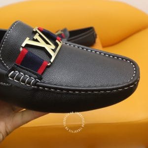 Giày lười Louis Vuitton da sần màu đen logo vàng super fake - Hình ảnh 6