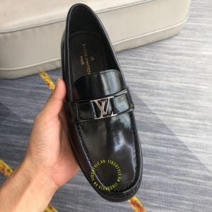 Giày lười nam Louis Vuitton da bò đen trơn phiên bản siêu cấp - Hình ảnh 4