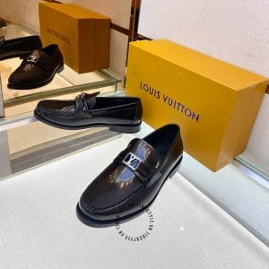 Giày Louis Vuitton nam loafer màu đen trơn logo LV - Hình ảnh 5