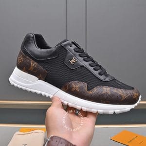 Giày thể thao LV Sneakers màu đen họa tiết nâu cực hot - Ảnh 5