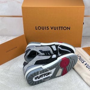 Giày LV Sneakers dáng thể thao đính đá sang trọng - Ảnh 7
